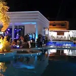 Apartamento Condomínio Encontro Das Águas Thermas Resort